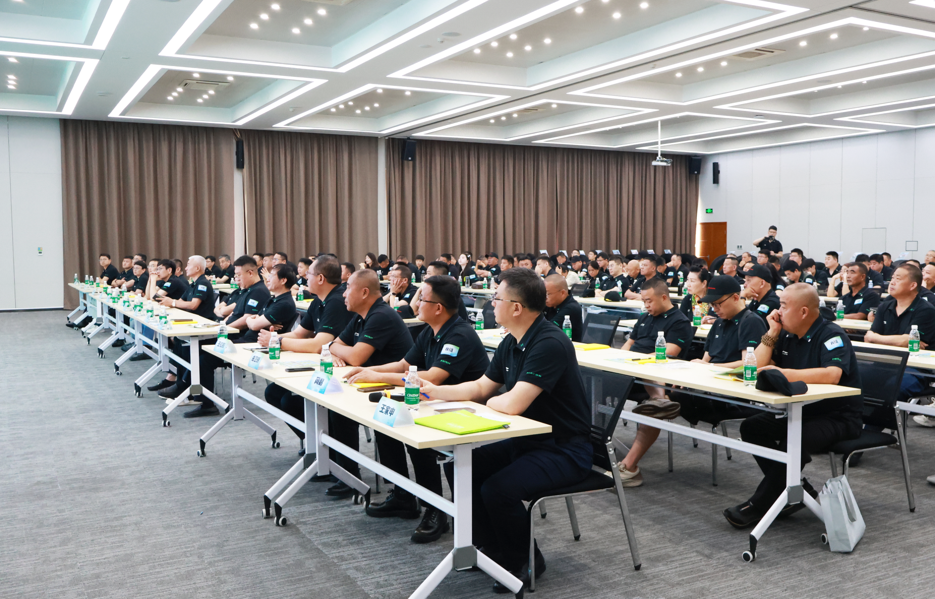 浦林成山明星产品品鉴会(荣成站)顺利召开